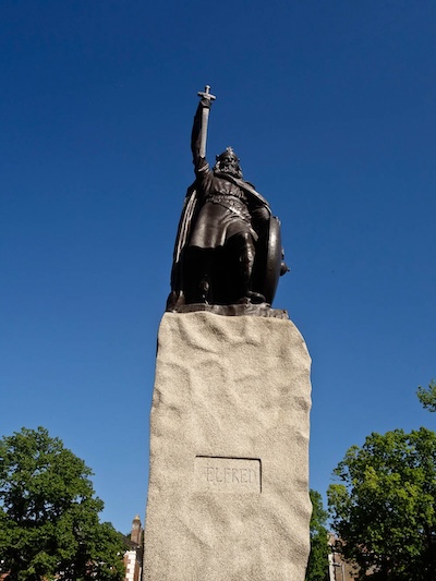 The statue of King Arthur.